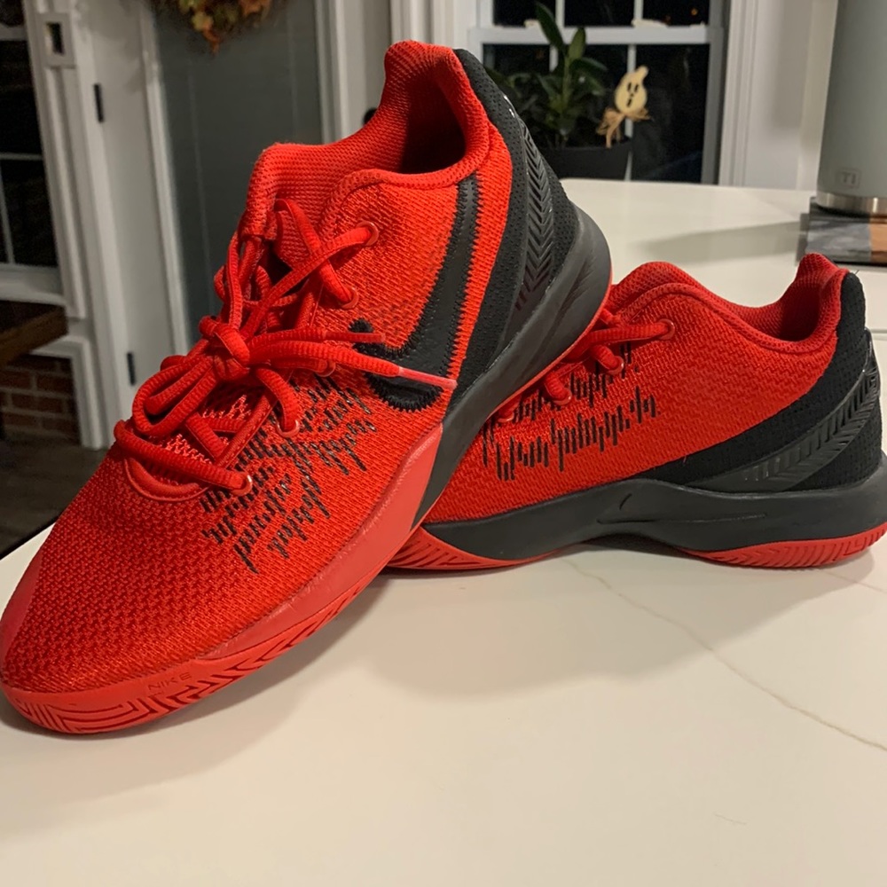 Like new Nike basketball shoes red and black